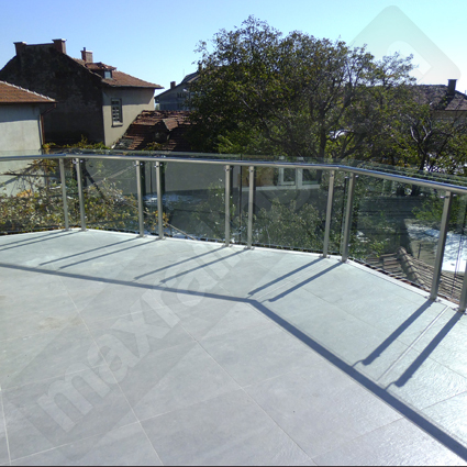 Парапети за тераси